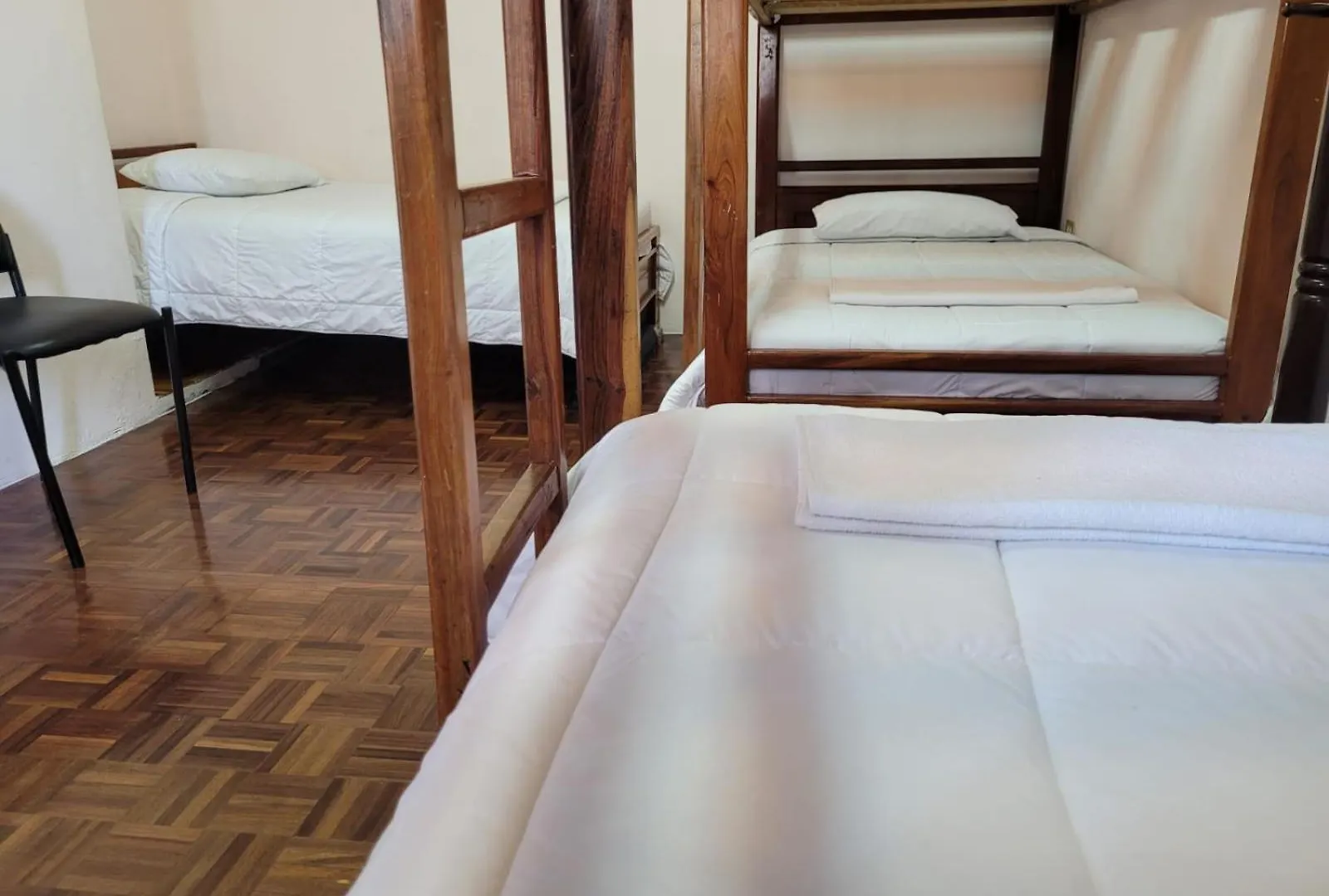 Casa Colon Quito Bed & Breakfast Hostel