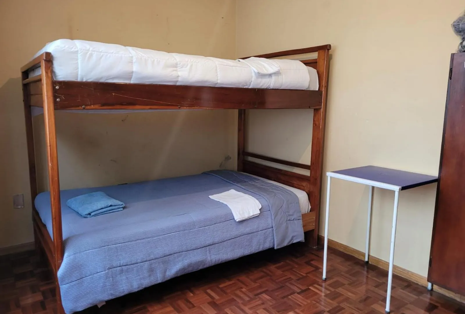 Casa Colon Quito Bed & Breakfast Hostel