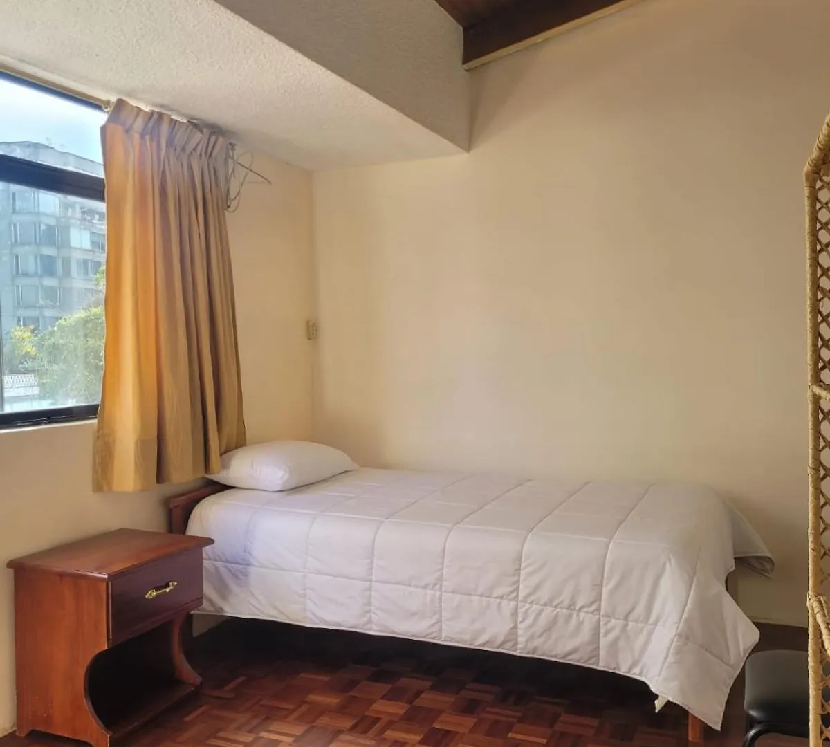Casa Colon Quito Bed & Breakfast Hostel