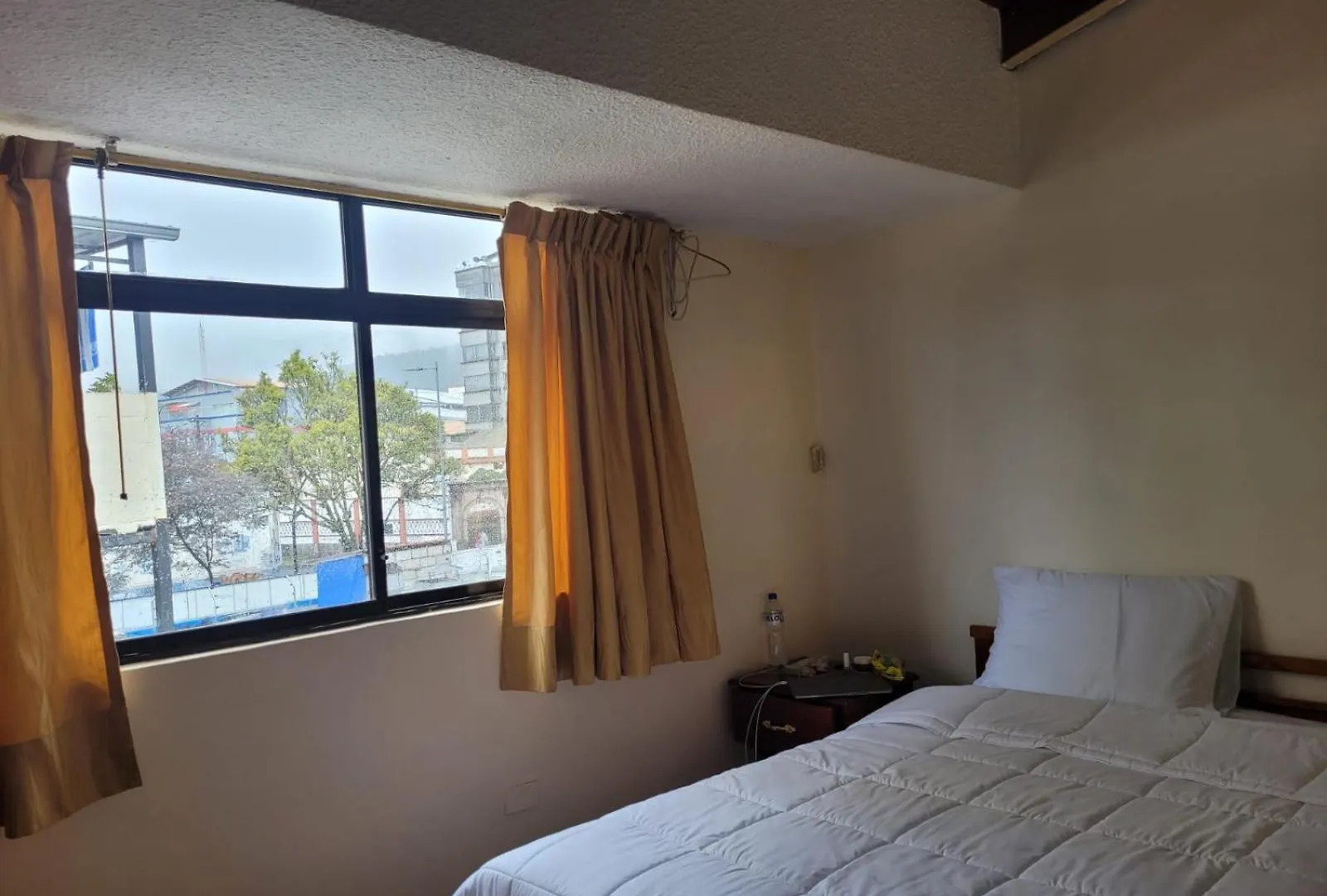 Casa Colon Quito Bed & Breakfast Hostel