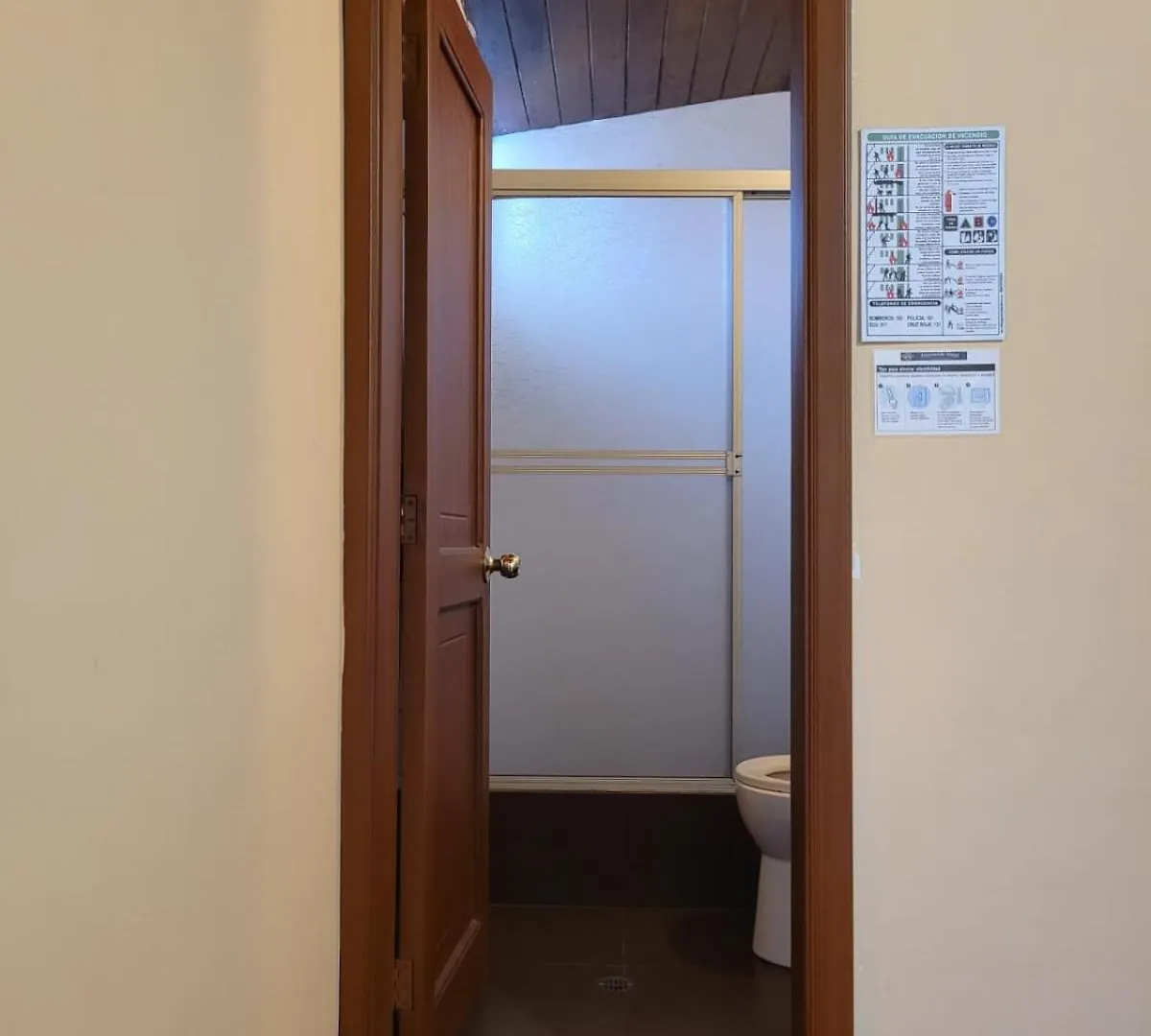 Casa Colon Quito Bed & Breakfast Hostel 0*,  Ecuador