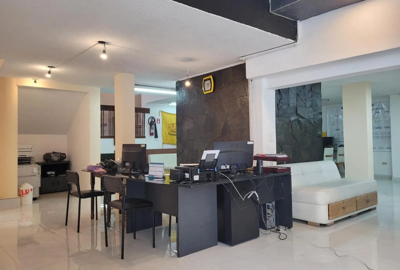 Casa Colon Quito Bed & Breakfast Hostel