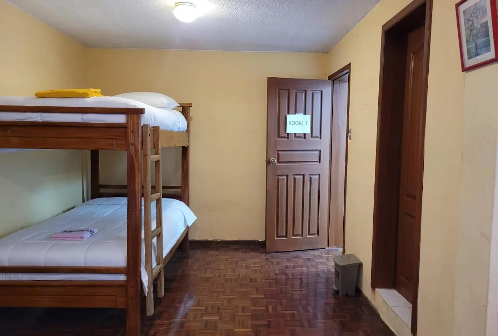Casa Colon Quito Bed & Breakfast Hostel 0*,